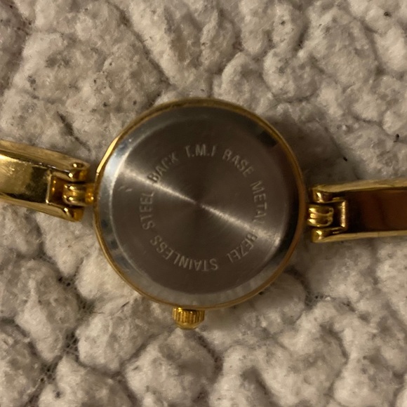 Rare & Vintage Collezio Quartz Watch - Picture 7 of 10